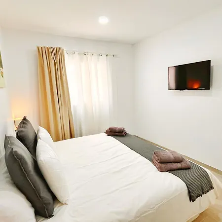Apartman Salt & Serenade Modern Ocean View Apartment With Pool In Bajamar