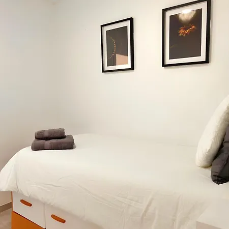 Salt & Serenade Modern Ocean View Apartment With Pool In Bajamar